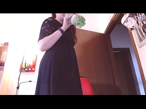 ❤️ ¡Una esclava sumisa a la que le encantan las bragas sucias y exuberantes se ve obligada a masturbarse después de ver este vídeo! ️❌ Video de porno en es.xxxifuck.ru ❌️