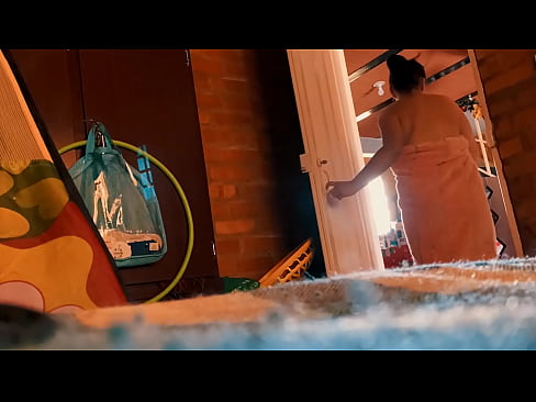 ❤️ Mi tío me sigue hasta la ducha, me folla mientras me ducho ️❌ Video de porno en es.xxxifuck.ru ❌️